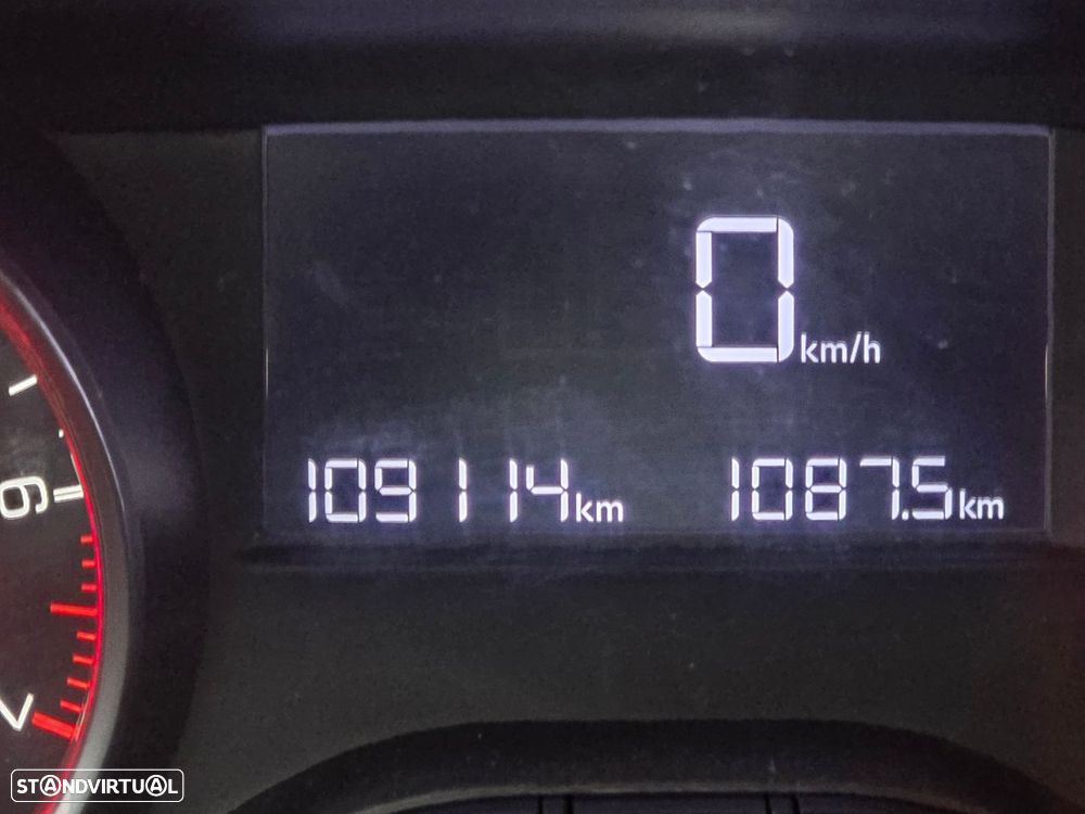 Peugeot 208 1.2 PureTech Active - 7