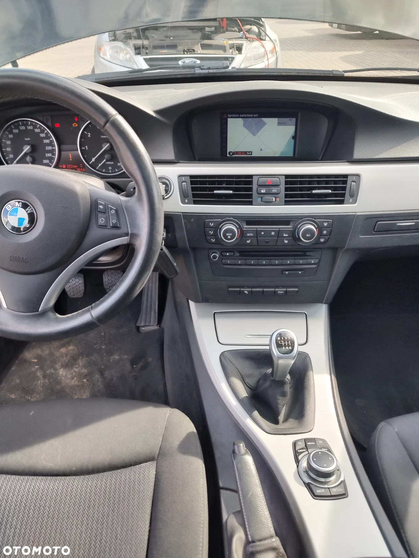 BMW Seria 3 318i Touring Edition Exclusive - 14