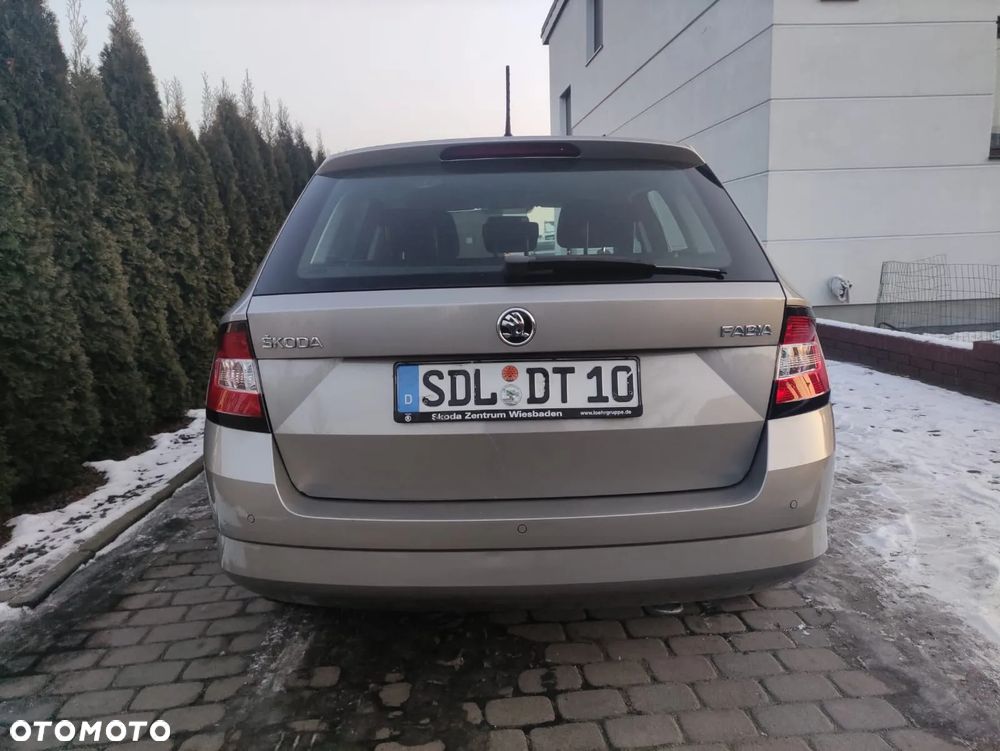 Skoda Fabia 1.0 TSI Ambition - 5