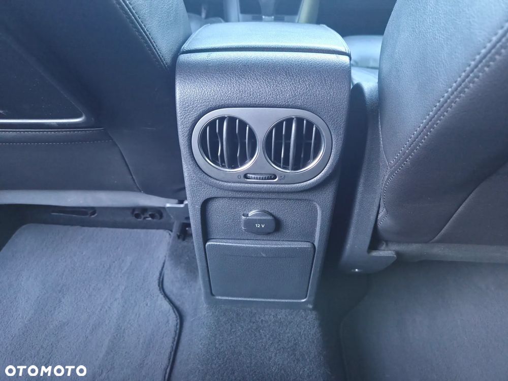 Volkswagen Tiguan 2.0 TDI DPF 4Motion Automatik Team - 26
