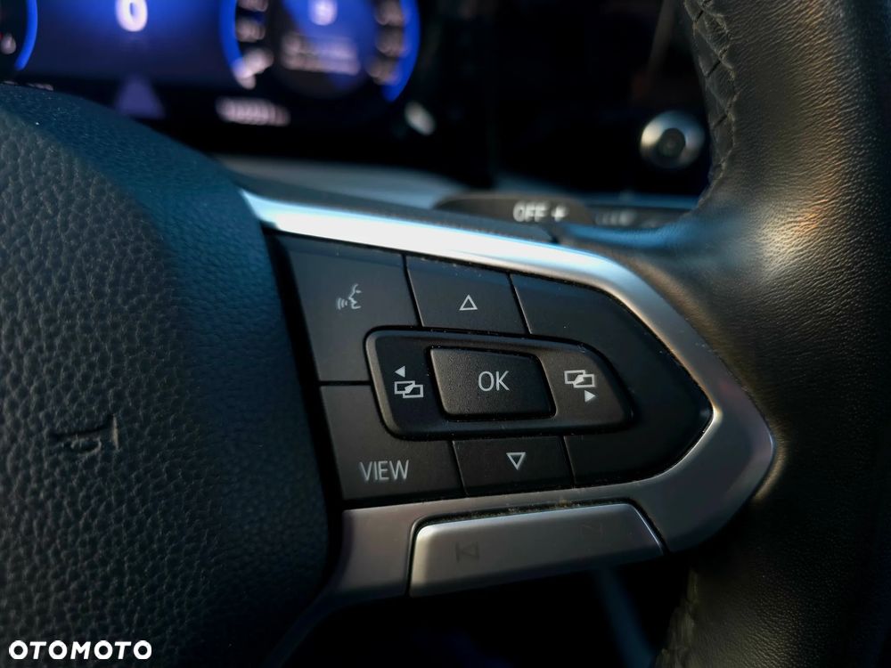 Volkswagen Golf VIII 2.0 TDI Life DSG - 17