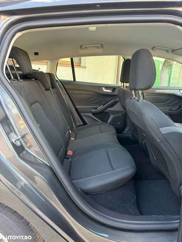 Ford Focus 1.5 EcoBlue Start-Stopp-System Aut. ACTIVE - 8