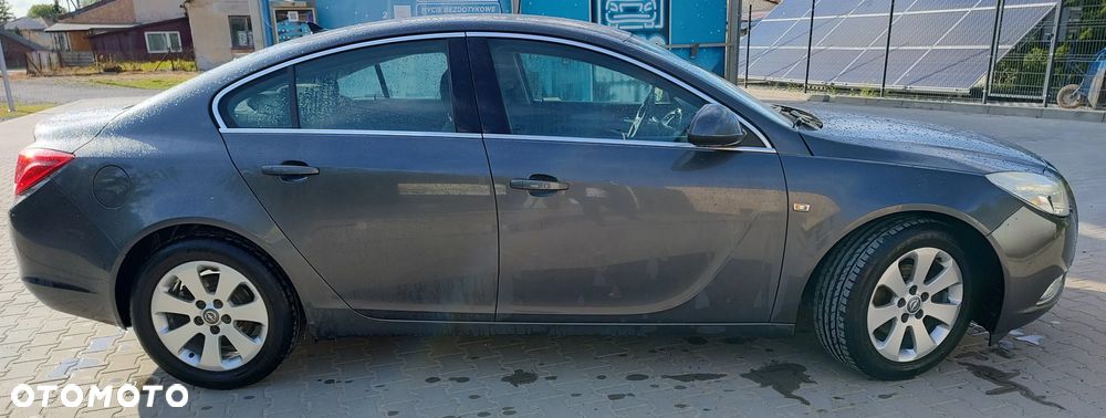 Opel Insignia 1.8 - 3
