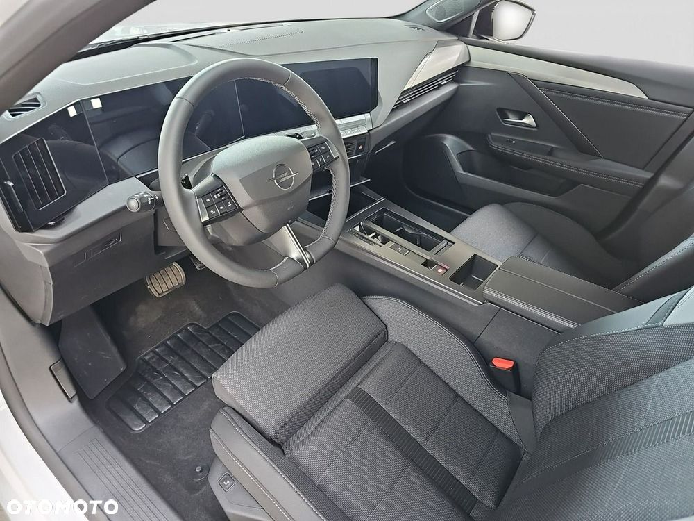 Opel Astra - 11