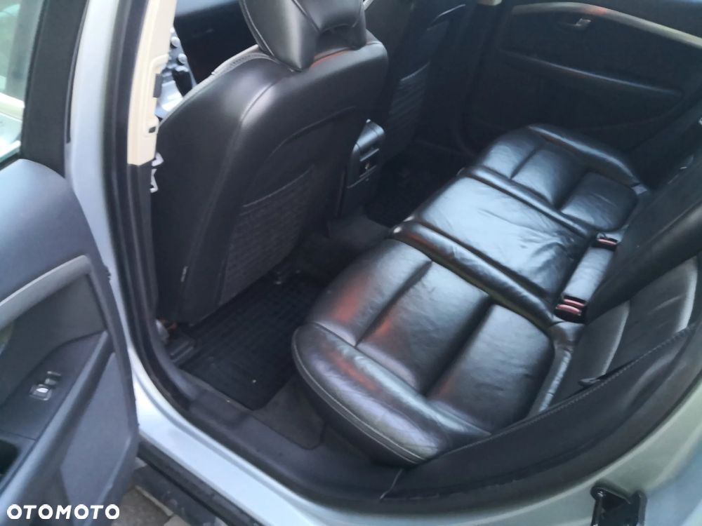 Volvo XC 70 D5 AWD Summum - 9