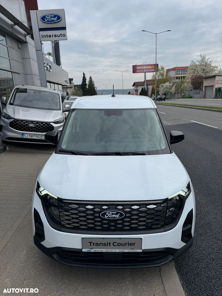 Ford TRANSIT COURIER EV - 4