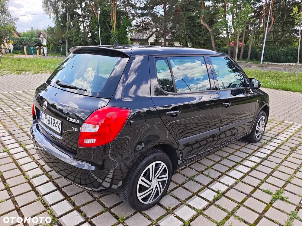 Skoda Fabia - 5