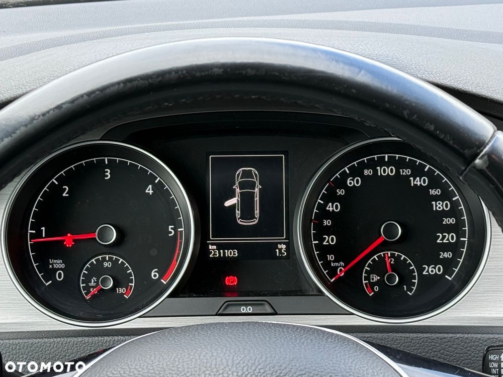 Volkswagen Golf 1.6 TDI BlueMot Comfortline - 10