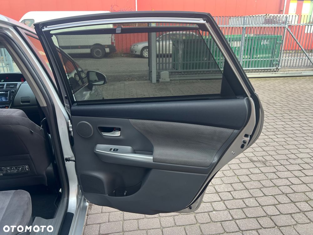 Toyota Prius+ (Hybrid) Executive - 38