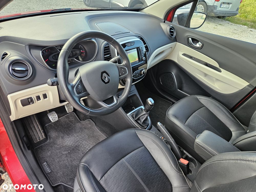 Renault Captur (ENERGY) TCe 90 BOSE EDITION - 26