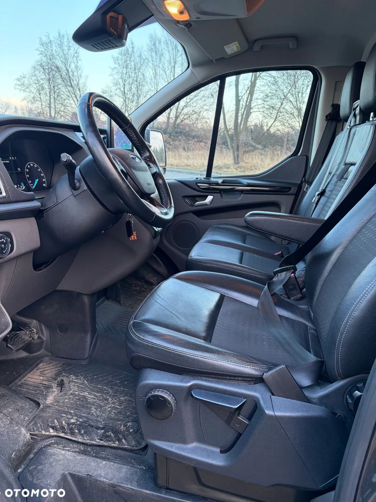 Ford Transit Custom Sport - 17