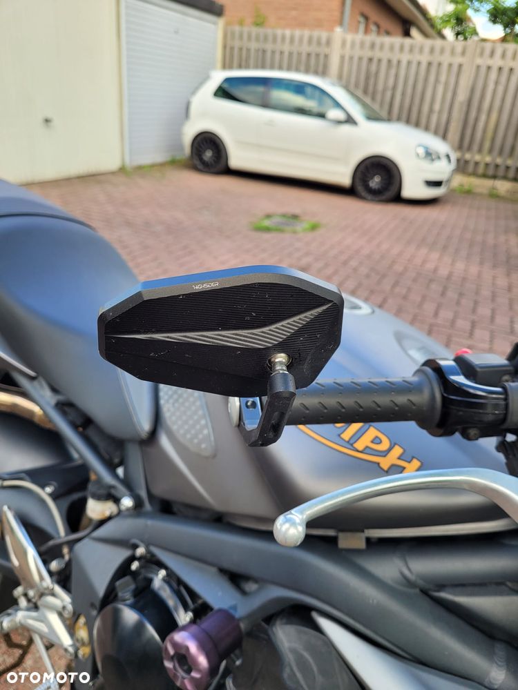 Triumph Street Triple - 6