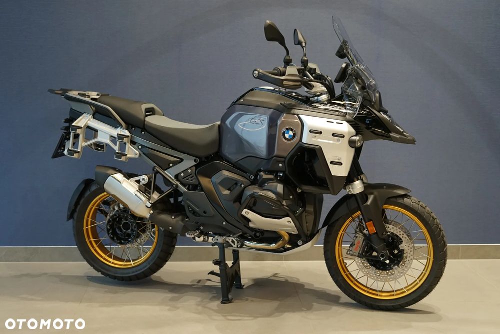 BMW R - 1