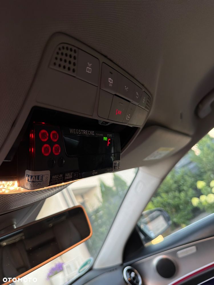 Mercedes-Benz Klasa E 220 d 9G-TRONIC Avantgarde - 24