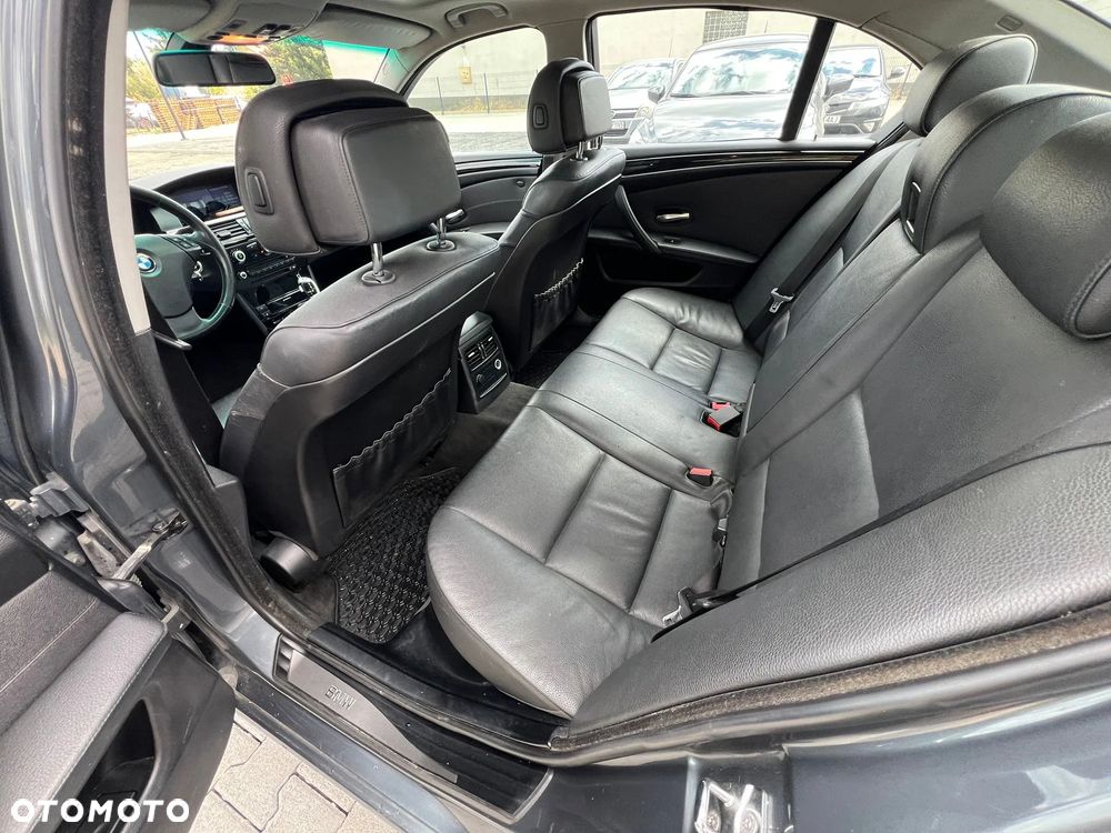 BMW Seria 3 320d - 8