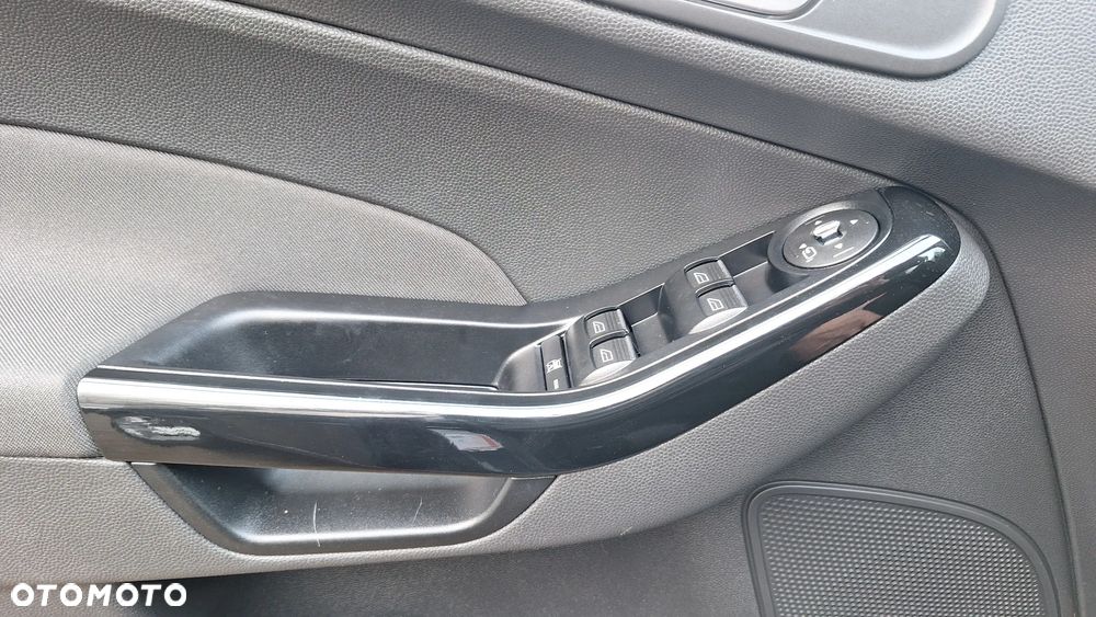 Ford Fiesta 1.4 Titanium EU6 - 11