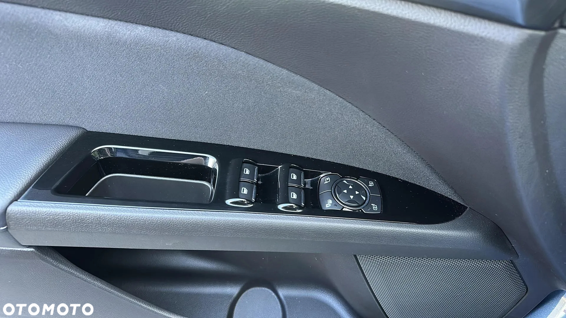 Ford Mondeo 2.0 EcoBlue Titanium - 30