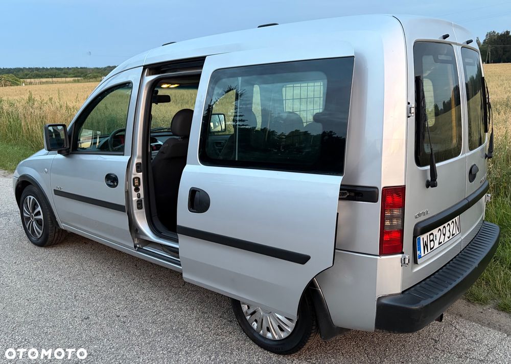 Opel Combo Tour - 9