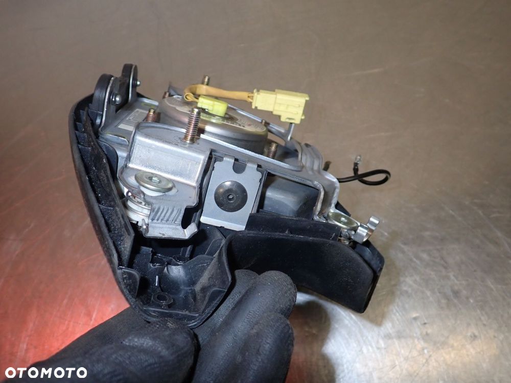 PODUSZKA KIEROWCY MITSUBISHI OUTLANDER I - 4