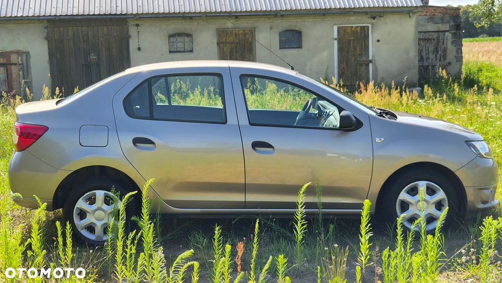 Dacia Logan 1.2 16V Access - 9