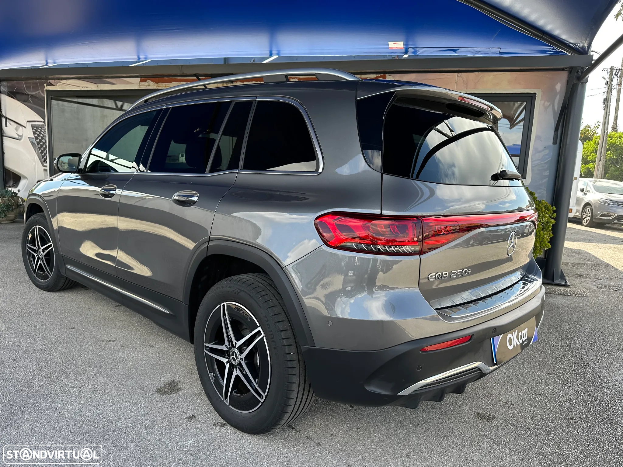 Mercedes-Benz EQB 250+ AMG Line - 2