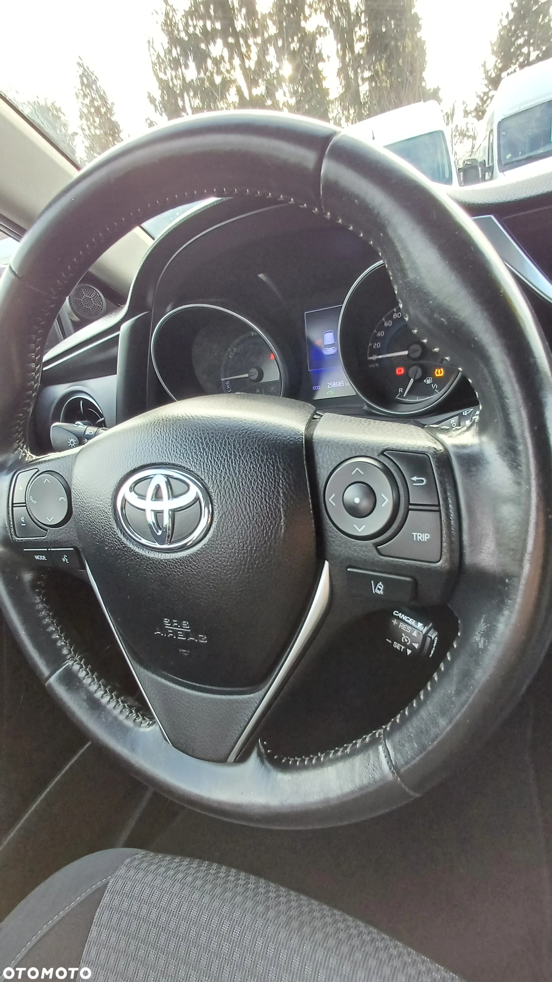 Toyota Auris 1.8 VVT-i Hybrid Automatik Executive - 10