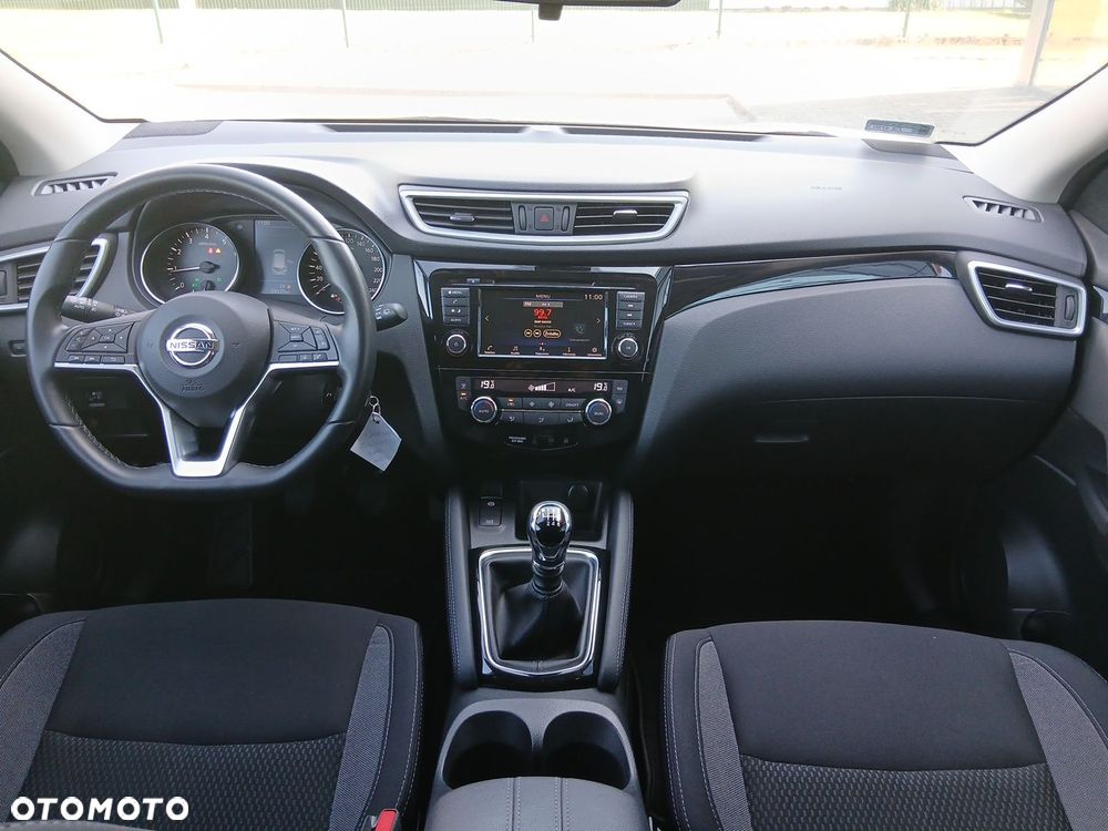 Nissan Qashqai 1.3 DIG-T N-Style EU6d - 30