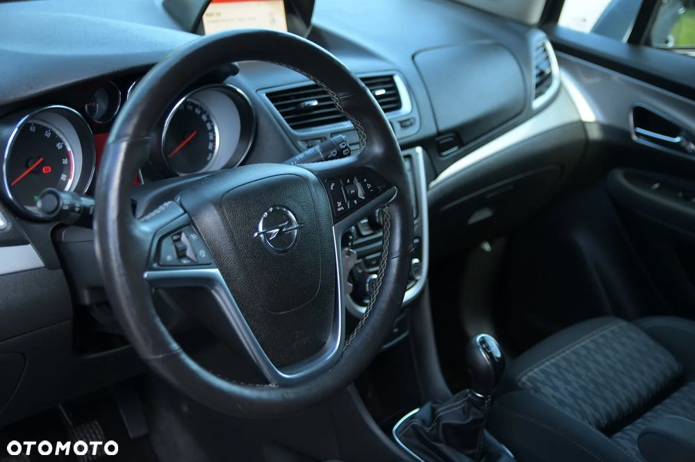 Opel Mokka 1.4 T Cosmo S&S 4x4 - 27