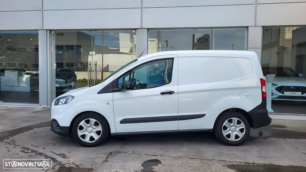 Ford Transit Courier - 3