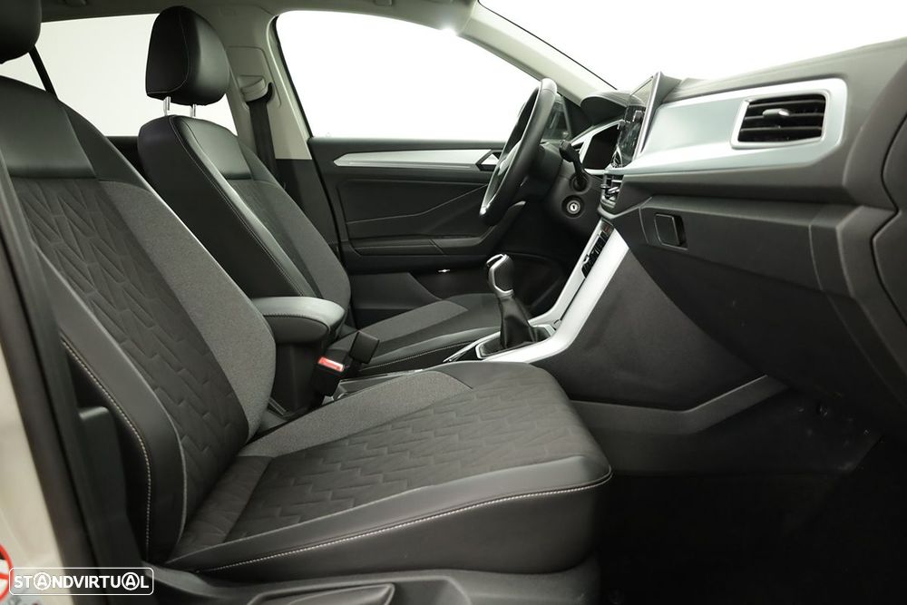 VW T-Roc 1.0 TSI - 20