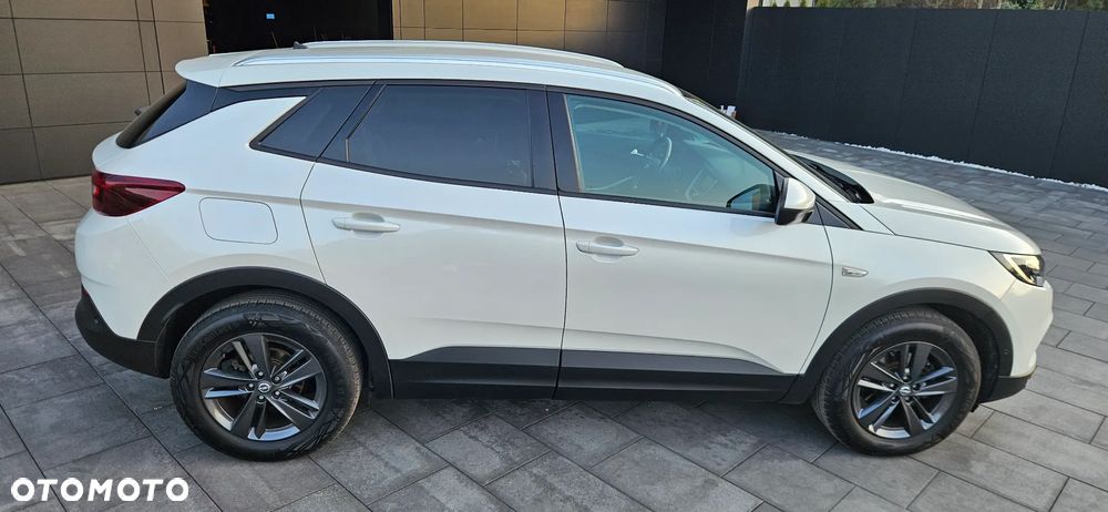 Opel Grandland X 1.2 Start/Stop Automatik Business Elegance - 17