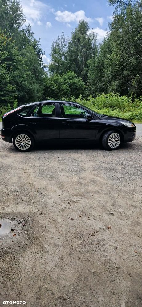 Ford Focus 2.0 Ghia - 16