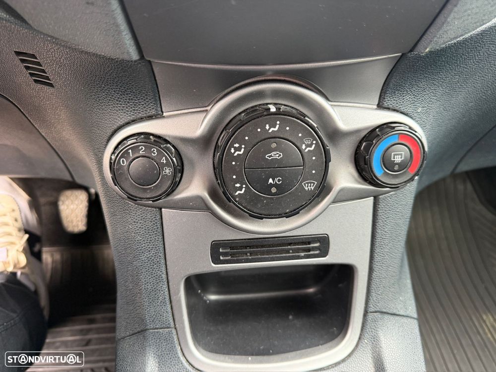 Ford Fiesta 1.25 Trend - 10