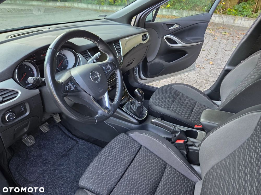 Opel Astra 1.2 T Business Elegance S&S - 11