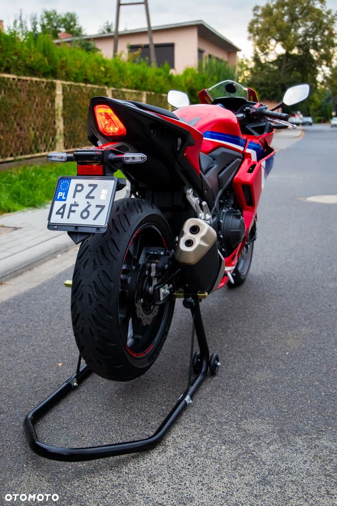 Honda CBR - 29