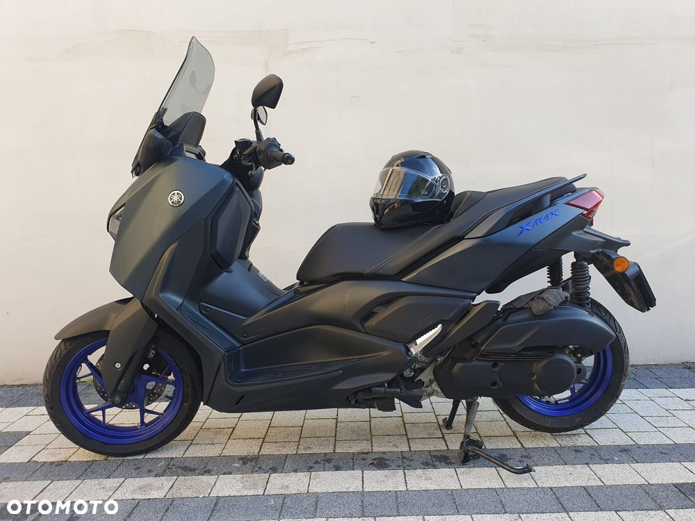 Yamaha X-max - 15