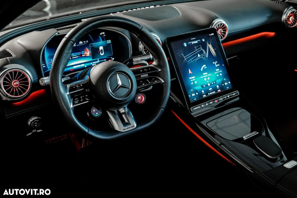 Mercedes-Benz SL AMG 63 4MATIC+ - 16