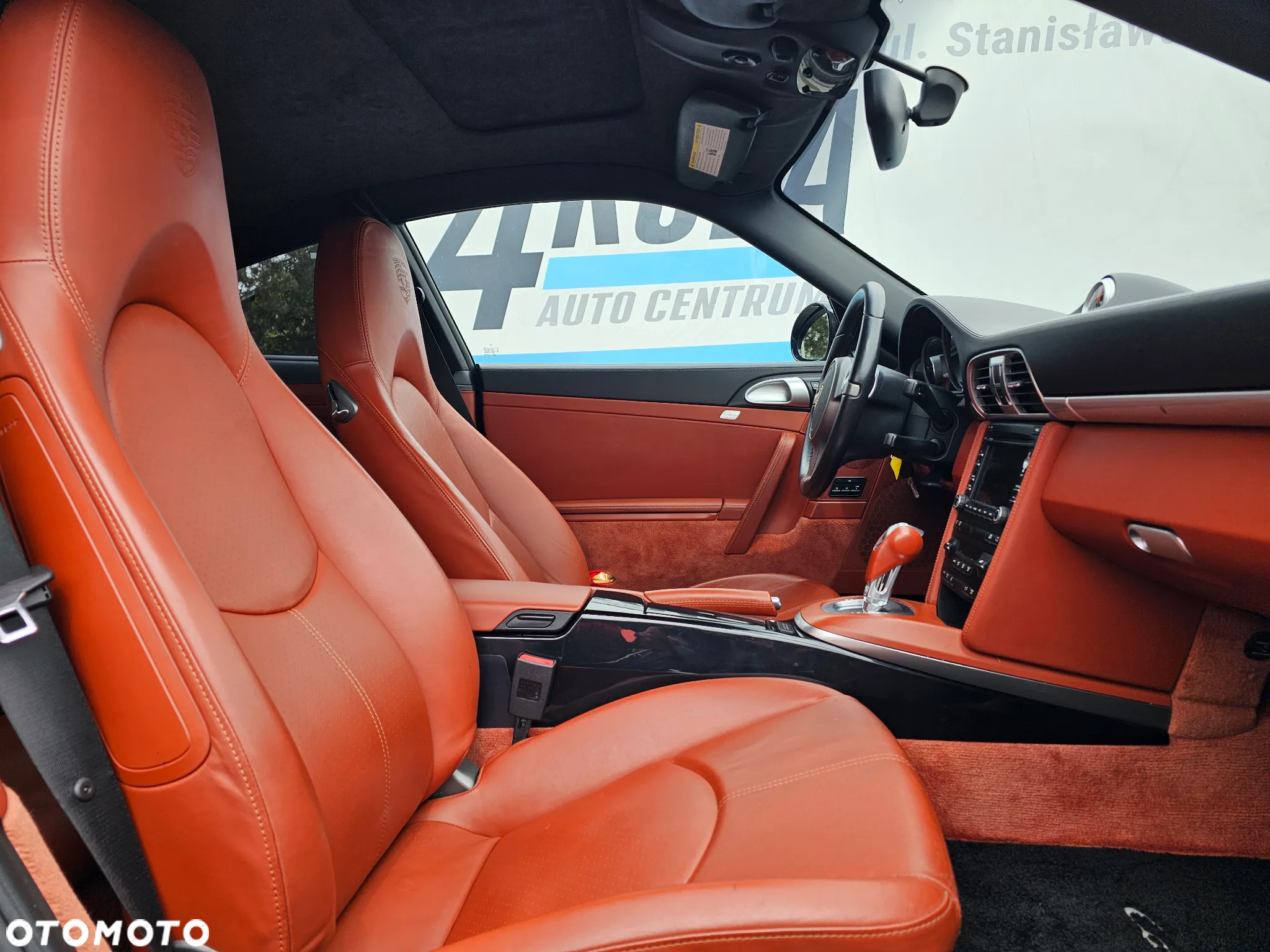 Porsche 911 Carrera 4S PDK - 12