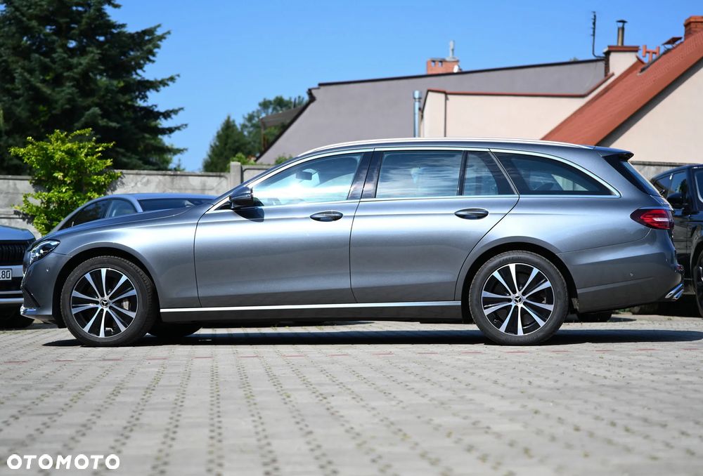 Mercedes-Benz Klasa E 300 de 4Matic 9G-TRONIC Avantgarde - 7