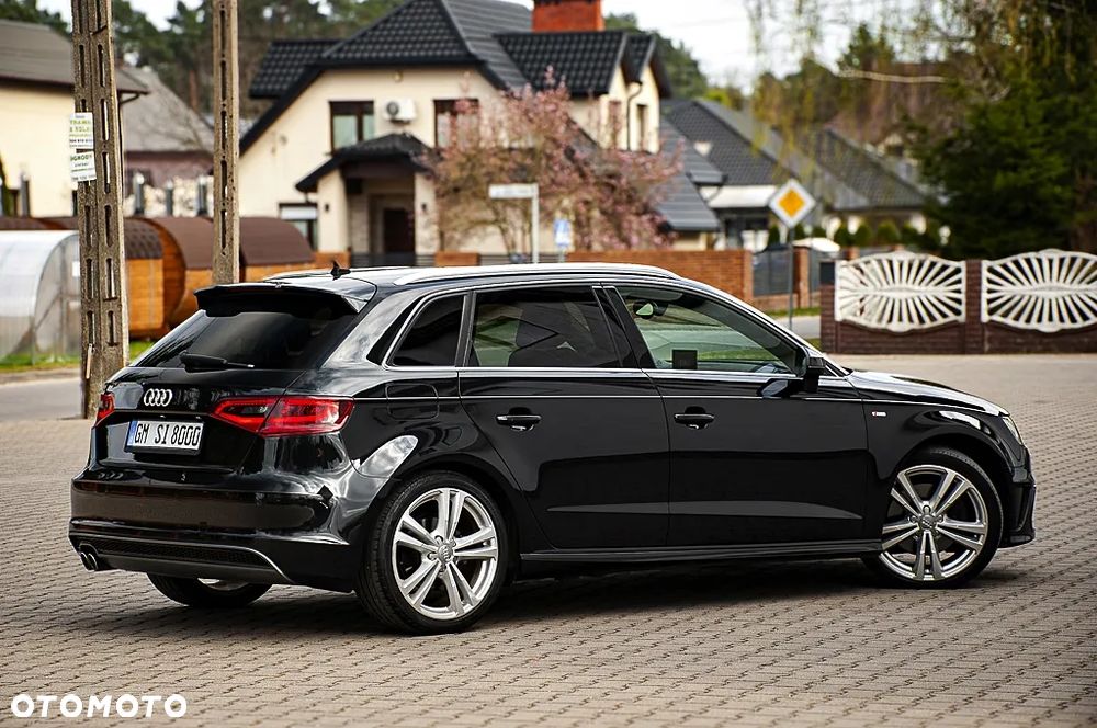 Audi A3 Sportback 2.0 TDI (clean diesel) quattro S tronic S line Sportpaket - 9
