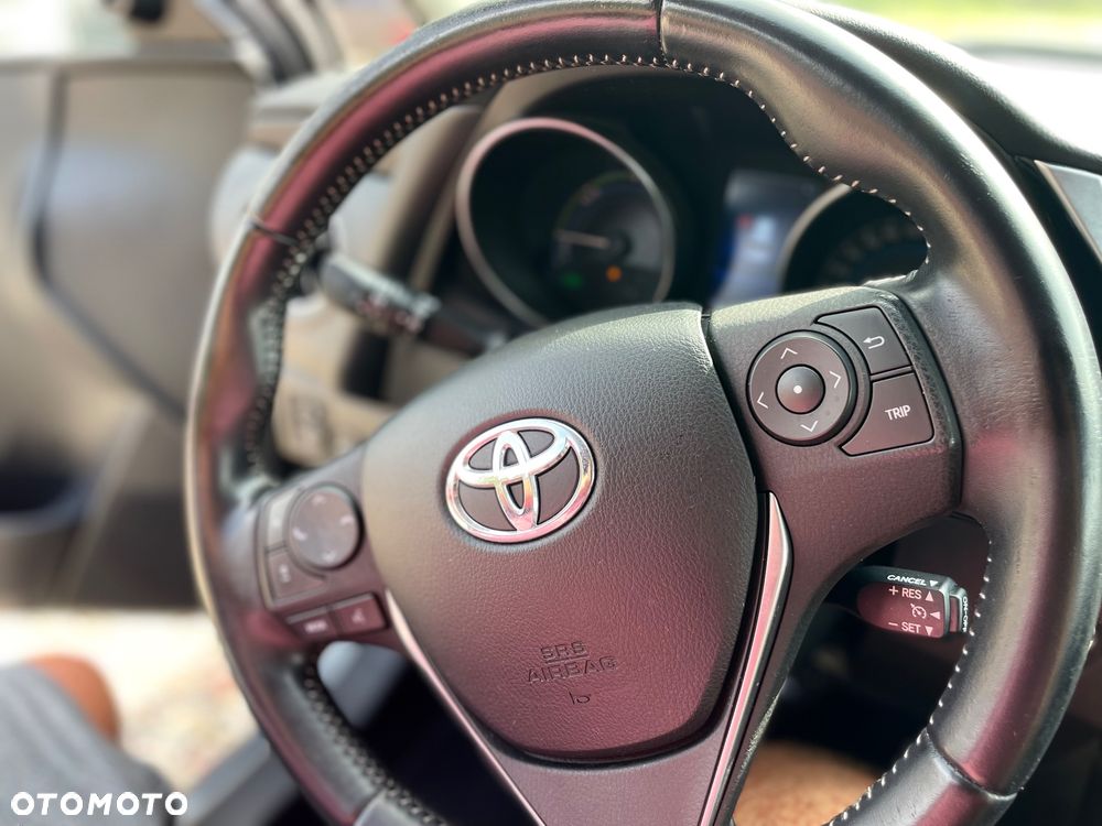 Toyota Auris - 23
