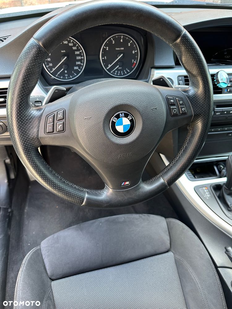 BMW Seria 3 325i Edition Sport - 19