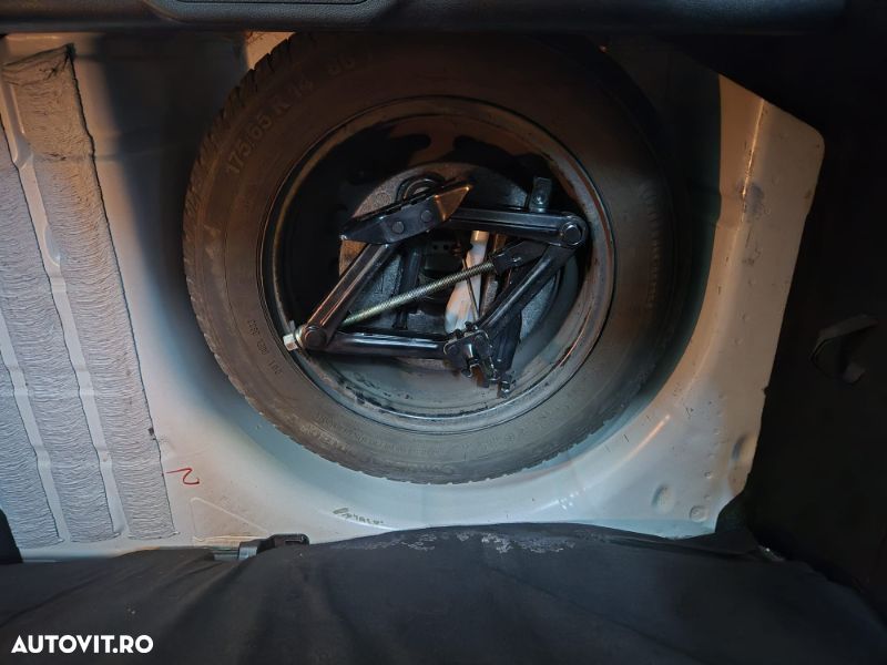 Ford Fiesta - 21