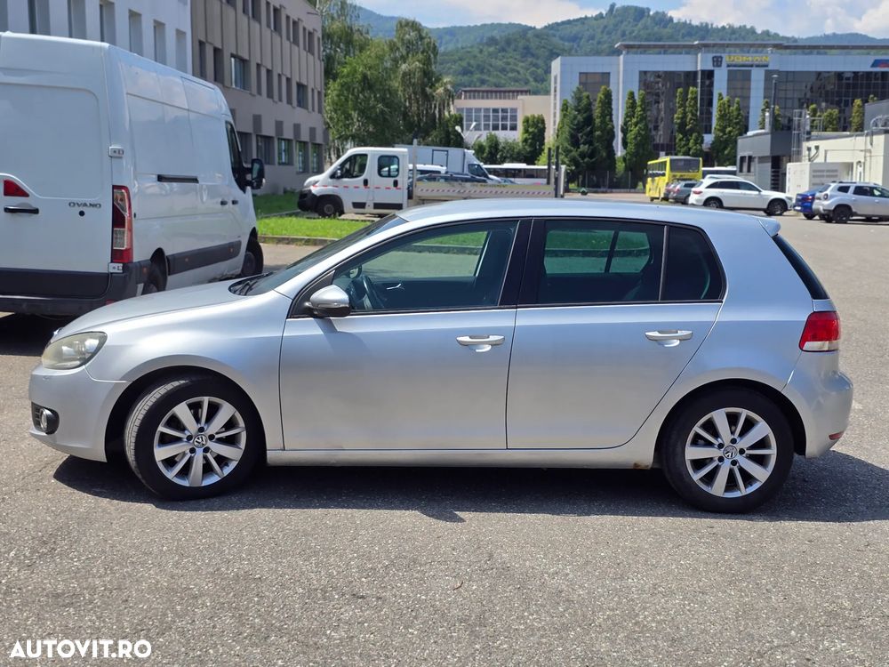 Volkswagen Golf 2.0 TDI Comfortline - 5