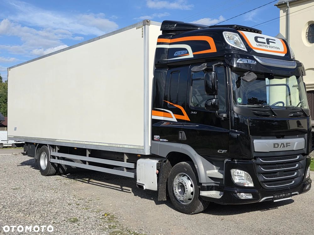DAF CF 340 / E6 / 23 EUROPALETY / SILNIK 10 837 cm3 / IZOTERMA / NOWE TACHO G2V2 /  WINDA/ NOWE OPONY / DO KWIATÓW  / 2020ROK / RETARDER / SPROWADZONY / JAK NOWY / KLIMA POSTOJOWA / OGRZEWANA IZOTERMA - 10
