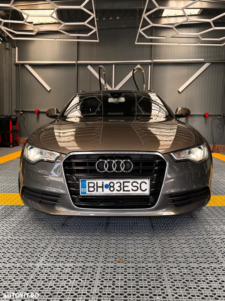 Audi A6 Avant - 1