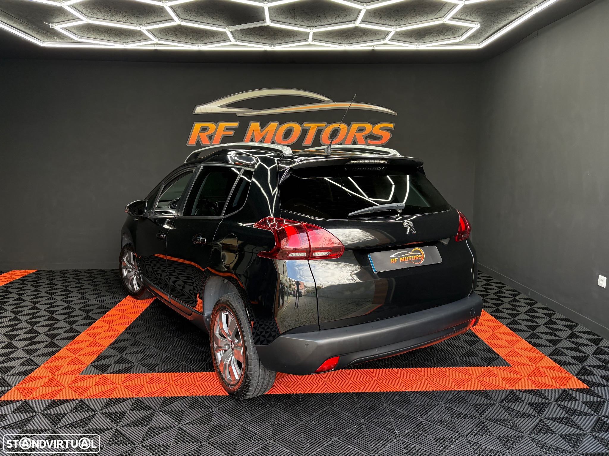 Peugeot 2008 1.5 BlueHDi Style - 5