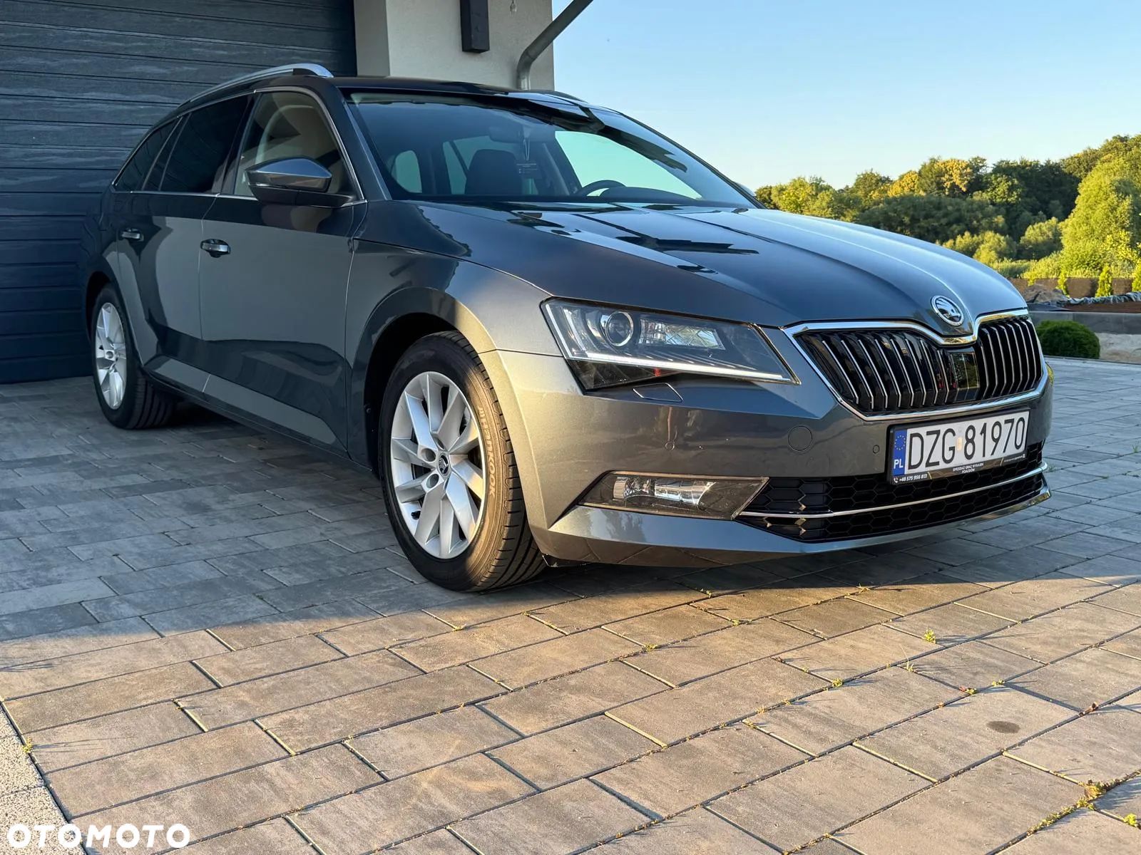 Skoda Superb 2.0 TDI Style - 1
