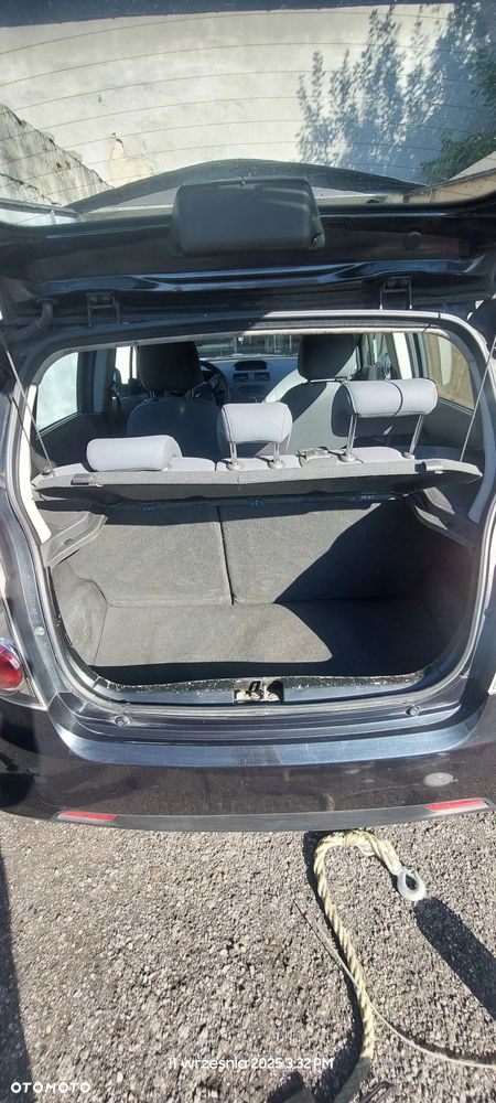 Chevrolet Spark 1.0 Base - 13