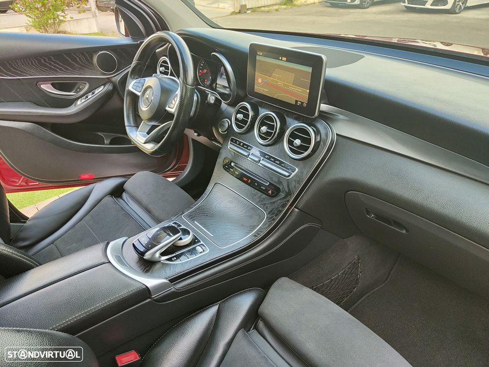 Mercedes-Benz GLC 250 d Coupé AMG Line 4-Matic - 29